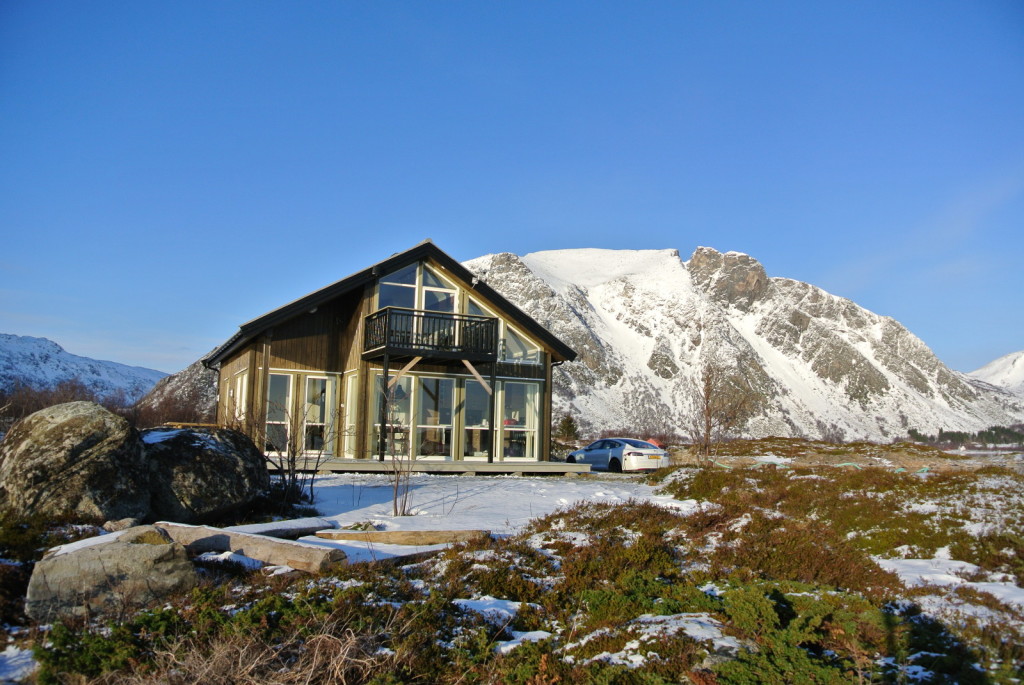 Model S at house Lofoten